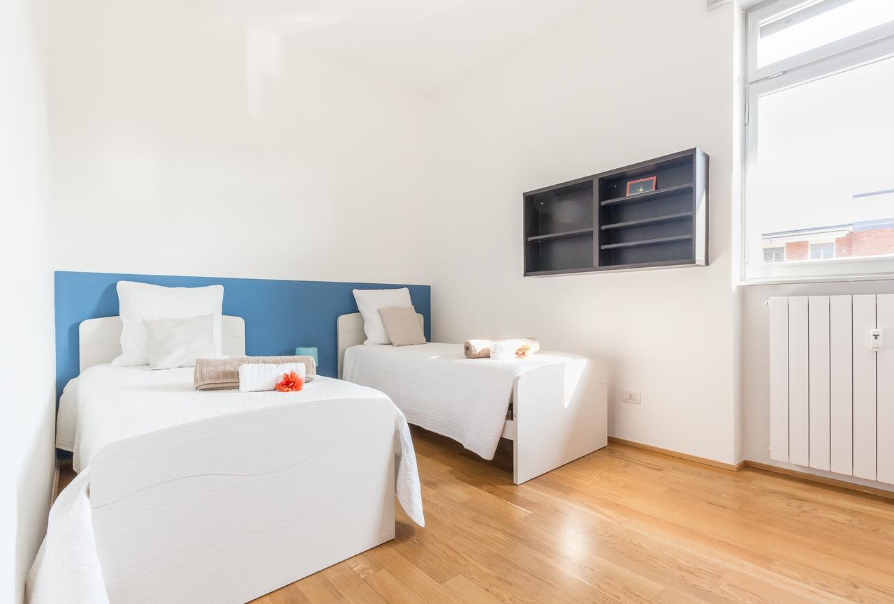 Apartament Alessia'S Flat- L'8 E Mezzo Mediolan Zewnętrze zdjęcie