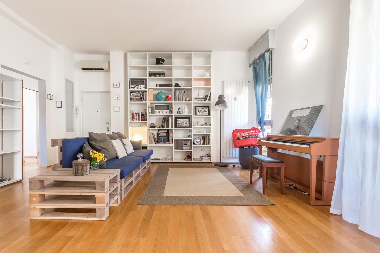 Apartament Alessia'S Flat- L'8 E Mezzo Mediolan Zewnętrze zdjęcie